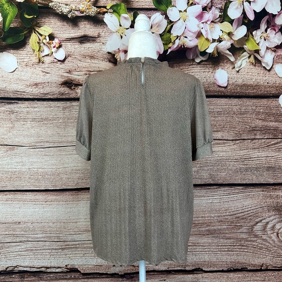 SOLD 🛍️ Adrianna Papell Women’s Brown White Polka Dits Ruffled Elegant Blouse - Picture 8 of 9